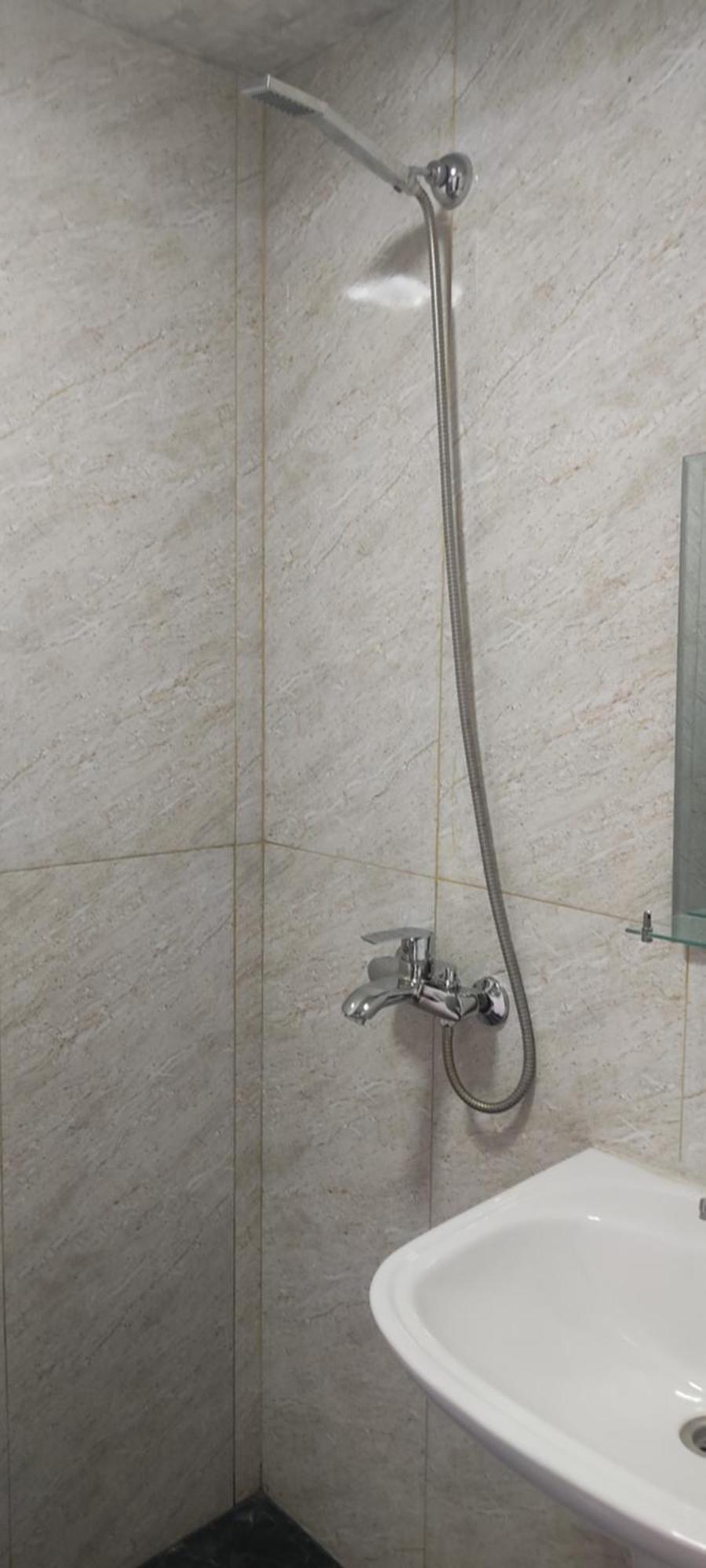 Hotel Lux Tbilisi Esterno foto