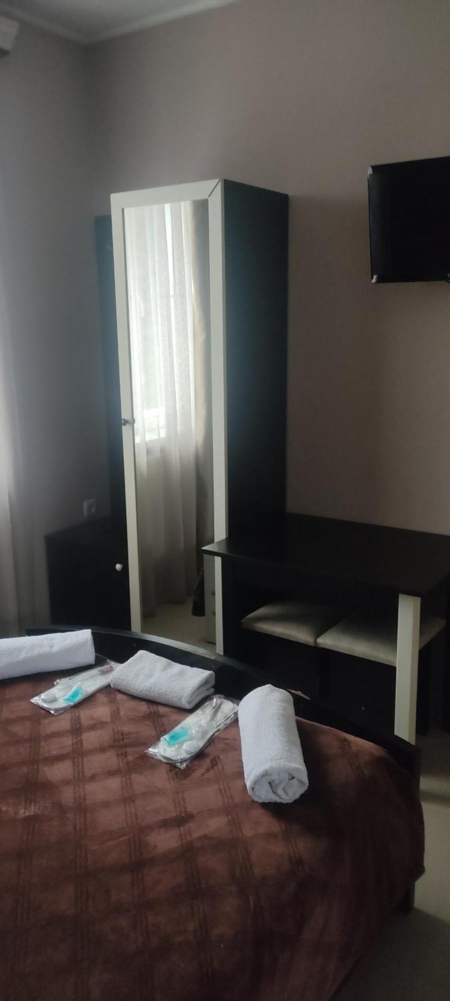 Hotel Lux Tbilisi Esterno foto